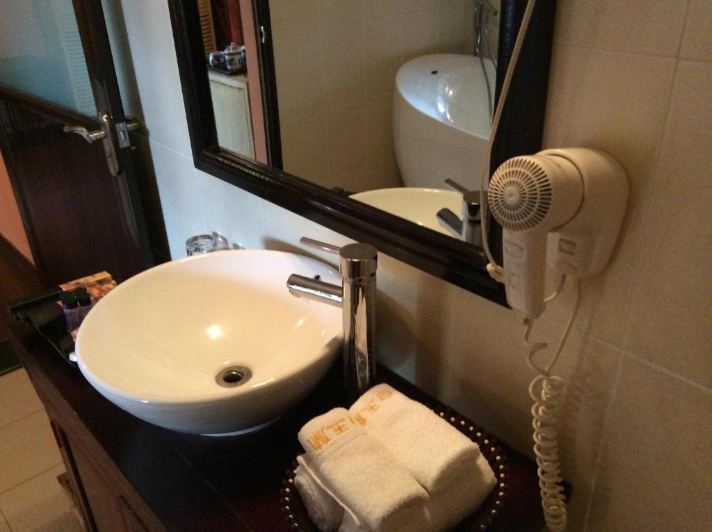 Yangshuo Magnolia Hotel Room photo
